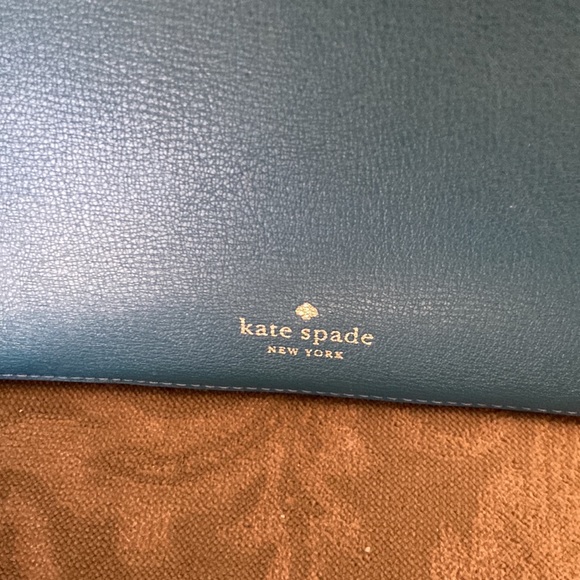 Women’s kate spade bag used only twice. - Picture 5 of 11